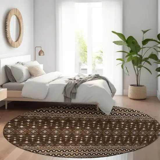 8' Chocolate Taupe And Copper Round Tribal Washable Indoor Outdoor Area Rug Photo 8
