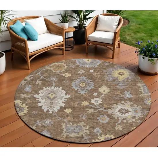 8' Chocolate Taupe And White Round Floral Washable Indoor Outdoor Area Rug Photo 1