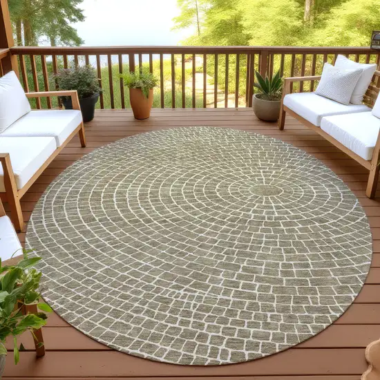 8' Coffee And Ivory Round Geometric Washable Indoor Outdoor Area Rug Photo 4