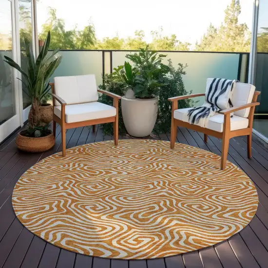 8' Copper And Beige Round Abstract Washable Indoor Outdoor Area Rug Photo 7