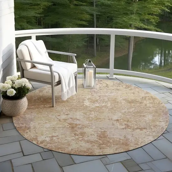 8' Copper And Beige Round Abstract Washable Indoor Outdoor Area Rug Photo 4