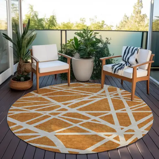 8' Copper And Beige Round Geometric Washable Indoor Outdoor Area Rug Photo 5