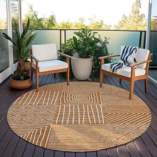 8' Copper And Ivory Round Geometric Washable Indoor Outdoor Area Rug Photo 8