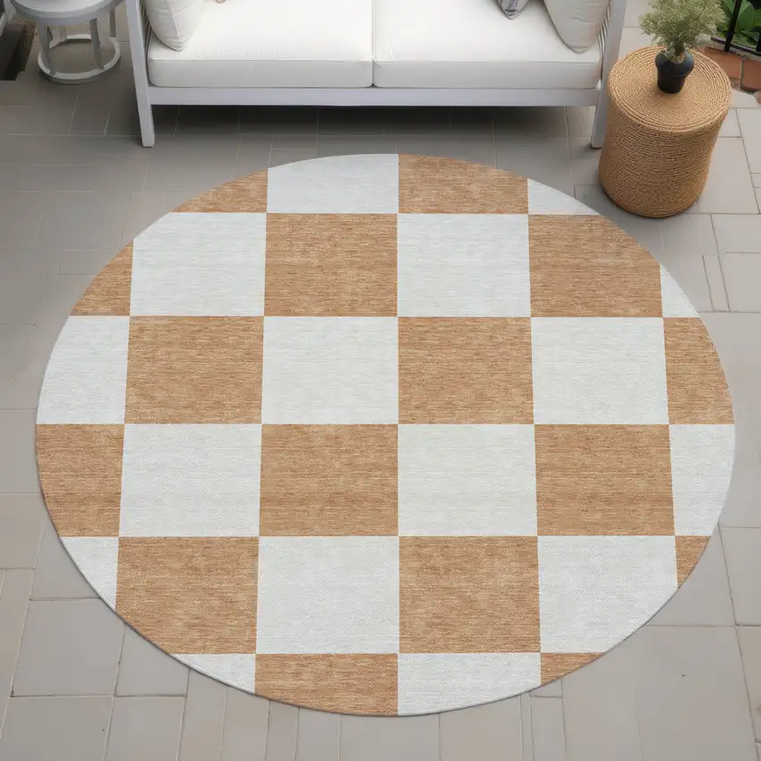 8' Copper And Ivory Round Geometric Washable Indoor Outdoor Area Rug Photo 8