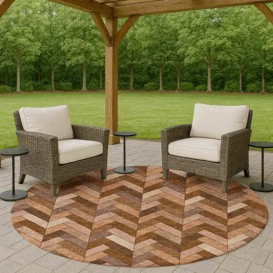 8' Copper And Rust Round Geometric Washable Indoor Outdoor Area Rug Photo 8