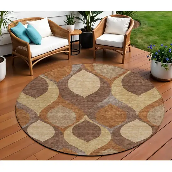 8' Copper Beige And Taupe Round Ogee Washable Indoor Outdoor Area Rug Photo 1