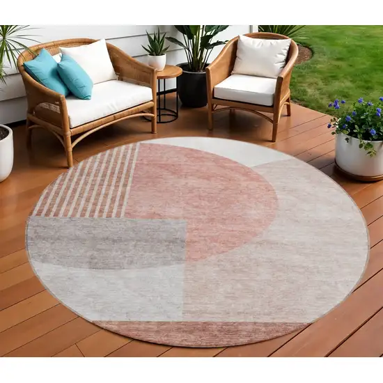 8' Copper Red And Gray Round Geometric Washable Indoor Outdoor Area Rug Photo 1