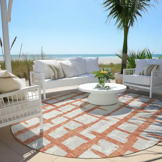 8' Coral And Gray Round Striped Washable Indoor Outdoor Area Rug Photo 6
