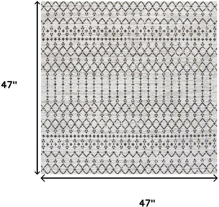 4' Cream And Black Square Trellis Indoor Outdoor Area Rug Photo 9