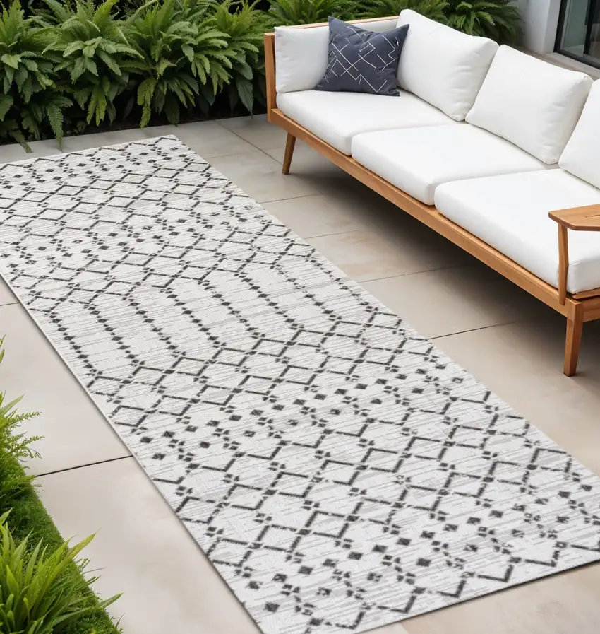 10' Cream And Black Trellis Indoor Outdoor Runner Rug Photo 1