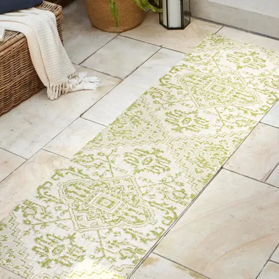8' Cream And Green Medallion Indoor Outdoor Runner Rug Photo 4