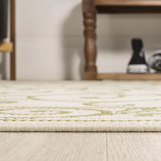 8' Cream And Green Medallion Indoor Outdoor Runner Rug Photo 7