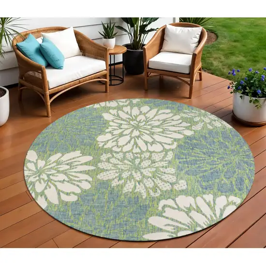 8' Cream And Green Round Floral Indoor Outdoor Area Rug Photo 1