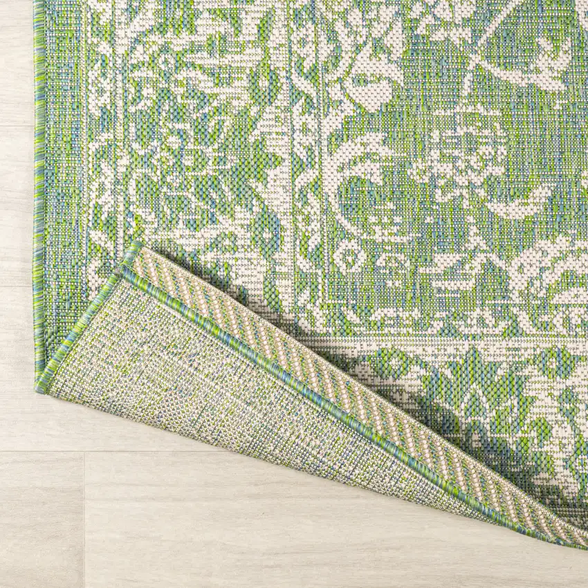 5' Cream And Green Round Medallion Indoor Outdoor Area Rug Photo 6