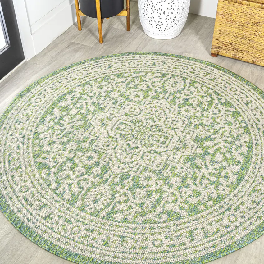 5' Cream And Green Round Medallion Indoor Outdoor Area Rug Photo 4