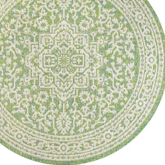 5' Cream And Green Round Medallion Indoor Outdoor Area Rug Photo 2