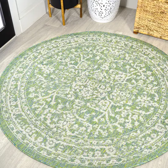 5' Cream And Green Round Medallion Indoor Outdoor Area Rug Photo 4