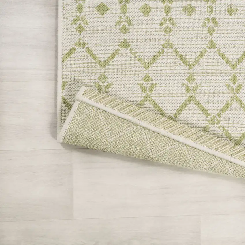 5' Cream And Green Square Trellis Indoor Outdoor Area Rug Photo 8