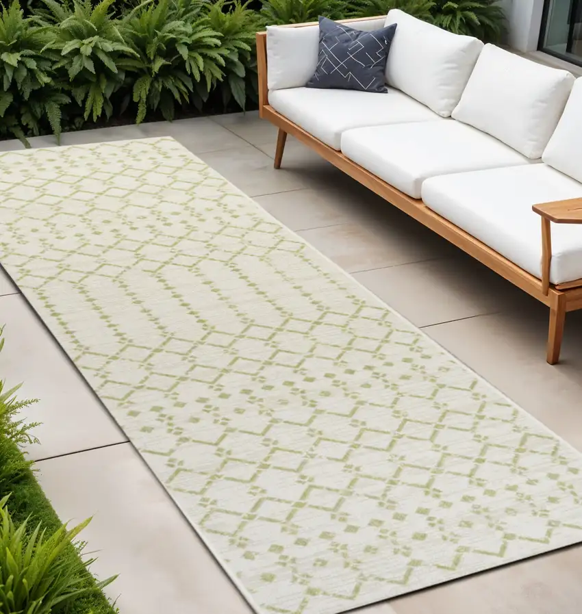 8' Cream And Green Trellis Indoor Outdoor Runner Rug Photo 1