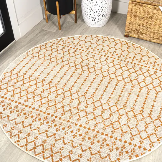 5' Cream And Orange Round Trellis Indoor Outdoor Area Rug Photo 4