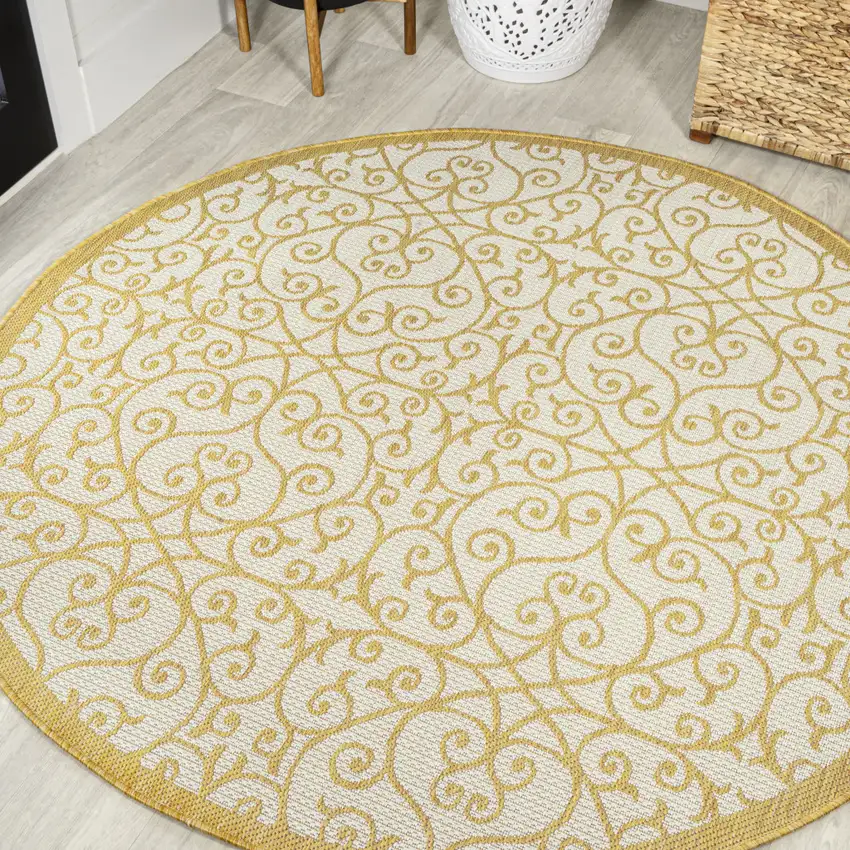 5' Cream And Yellow Round Geometric Indoor Outdoor Area Rug Photo 4