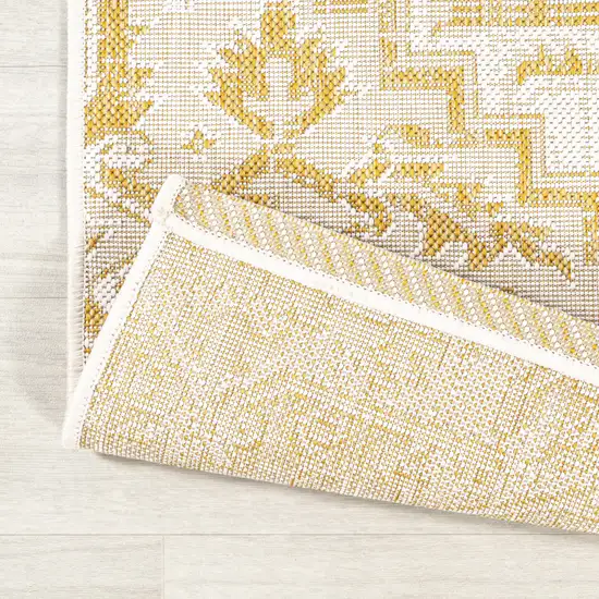 5' Cream And Yellow Round Medallion Indoor Outdoor Area Rug Photo 7
