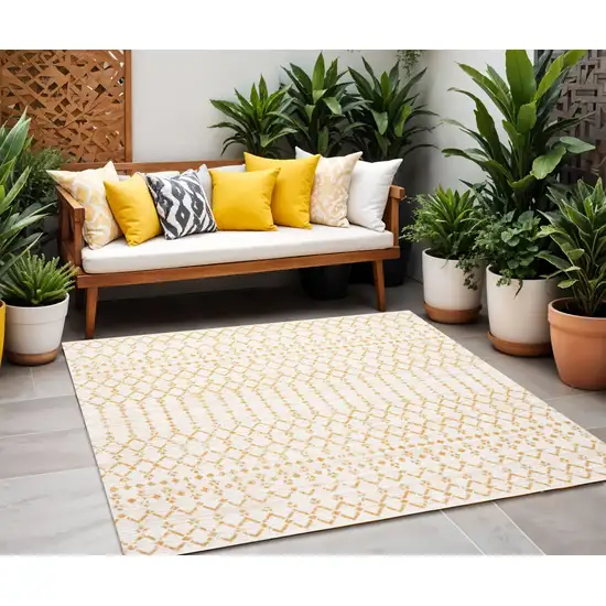 5' Cream And Yellow Square Trellis Indoor Outdoor Area Rug Photo 1