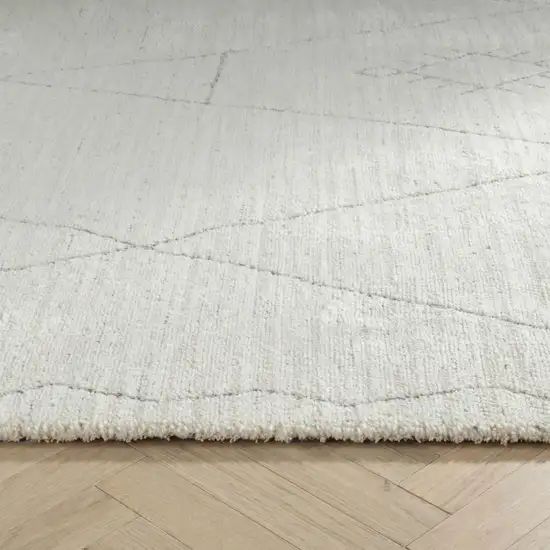 8' Cream and Beige Abstract Non Skid Runner Rug Photo 4
