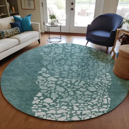 8' Dark Green Aqua And Ivory Round Abstract Washable Indoor Outdoor Area Rug Photo 7