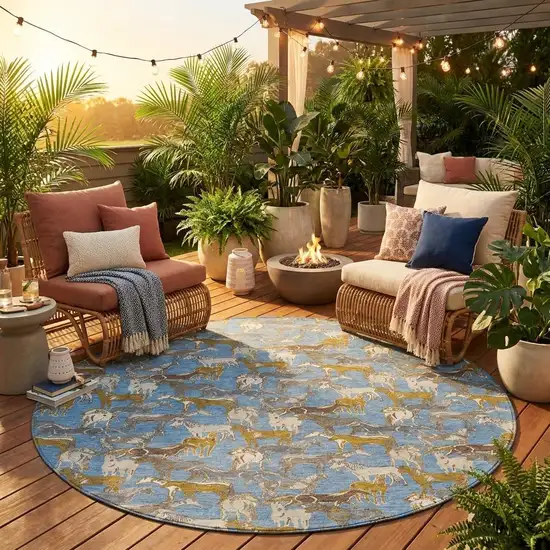 8' Denim Blue And Beige Round Horse Washable Indoor Outdoor Area Rug Photo 1