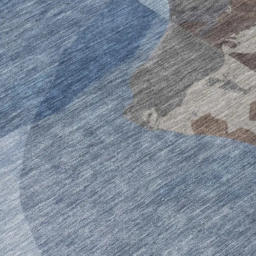 8' Denim Blue And Blue Round Abstract Washable Indoor Outdoor Area Rug Photo 5