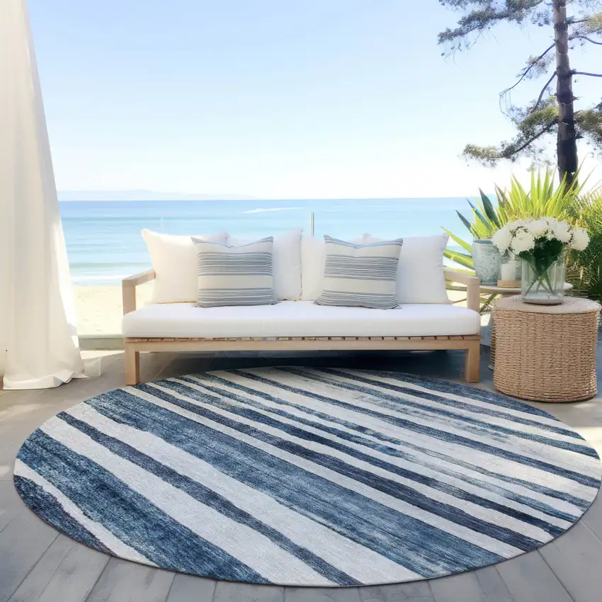 8' Denim Blue And Gray Round Striped Washable Indoor Outdoor Area Rug Photo 6