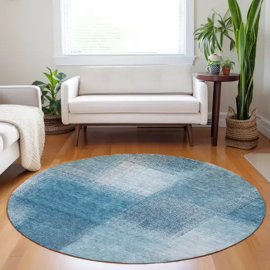 8' Denim Blue And Ivory Abstract Washable Round Rug With UV Protection Photo 4