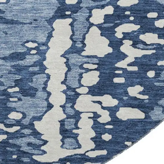 8' Denim Blue And Ivory Abstract Washable Round Rug With UV Protection Photo 3