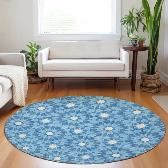 8' Denim Blue And Ivory Geometric Washable Round Rug With UV Protection Photo 5