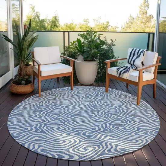 8' Denim Blue And Ivory Round Abstract Washable Indoor Outdoor Area Rug Photo 6