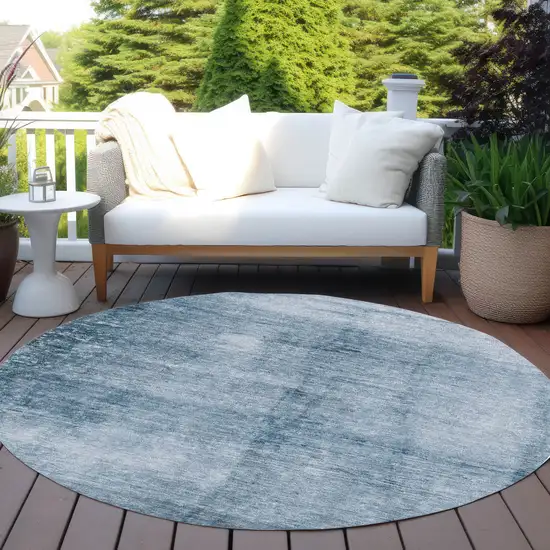 8' Denim Blue And Ivory Round Abstract Washable Indoor Outdoor Area Rug Photo 5