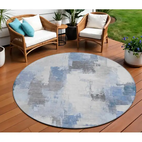 8' Denim Blue And Ivory Round Abstract Washable Indoor Outdoor Area Rug Photo 2