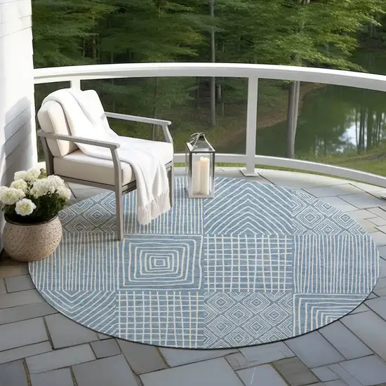 8' Denim Blue And Ivory Round Geometric Washable Indoor Outdoor Area Rug Photo 6
