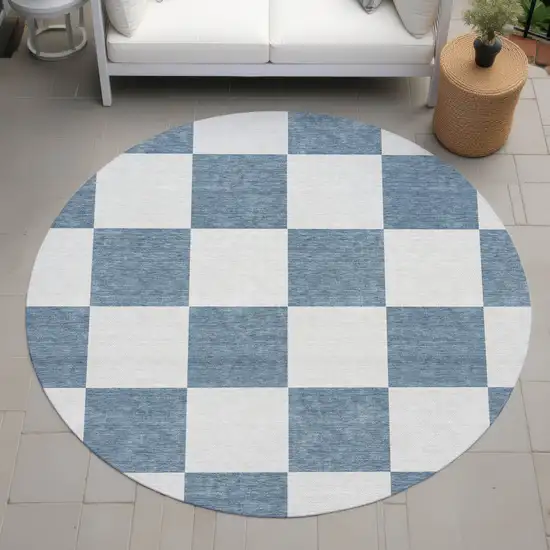 8' Denim Blue And Ivory Round Geometric Washable Indoor Outdoor Area Rug Photo 8