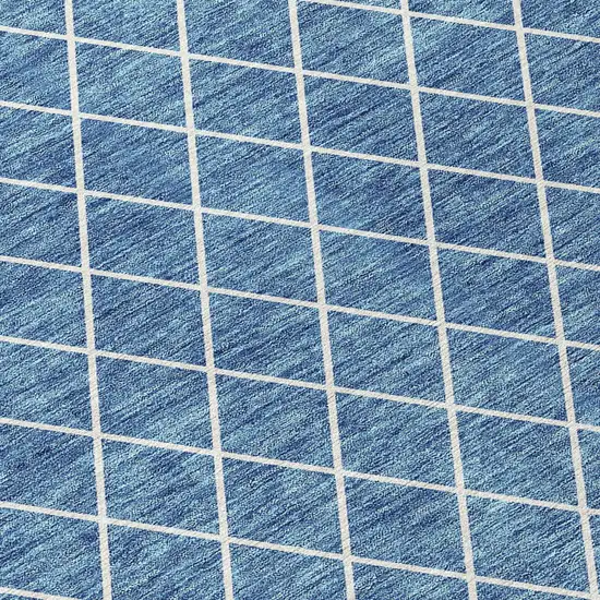 8' Denim Blue And Ivory Round Geometric Washable Indoor Outdoor Area Rug Photo 4