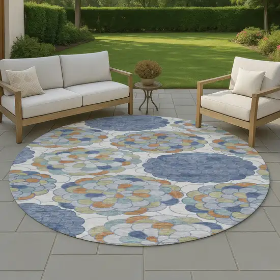8' Denim Blue And Silver Round Floral Washable Indoor Outdoor Area Rug Photo 4