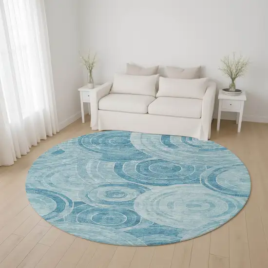 8' Denim Blue And Sky Blue Geometric Washable Round Rug With UV Protection Photo 4