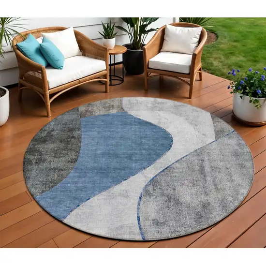 8' Denim Blue And Sky Blue Round Abstract Washable Indoor Outdoor Area Rug Photo 1