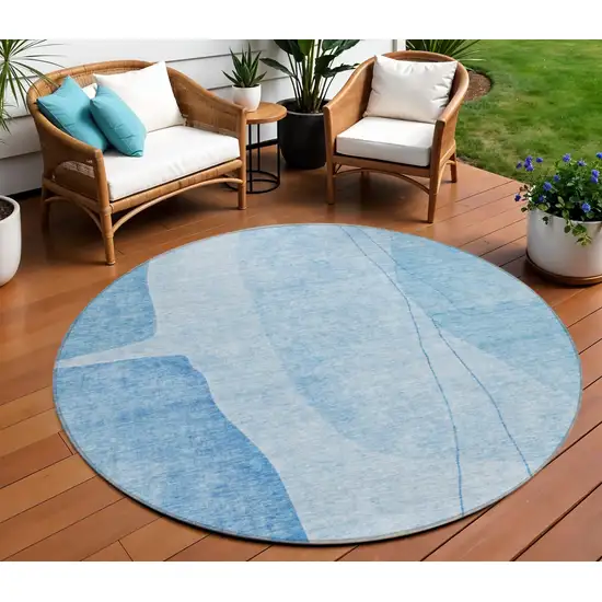 8' Denim Blue And Sky Blue Round Abstract Washable Indoor Outdoor Area Rug Photo 1