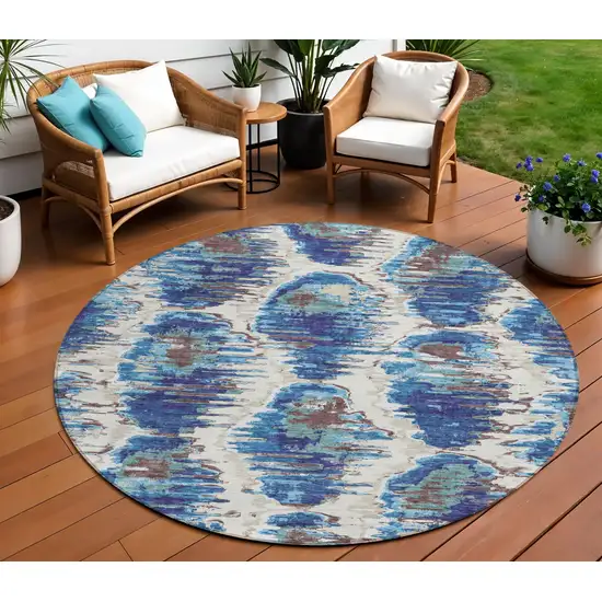8' Denim Blue And Sky Blue Round Abstract Washable Indoor Outdoor Area Rug Photo 1