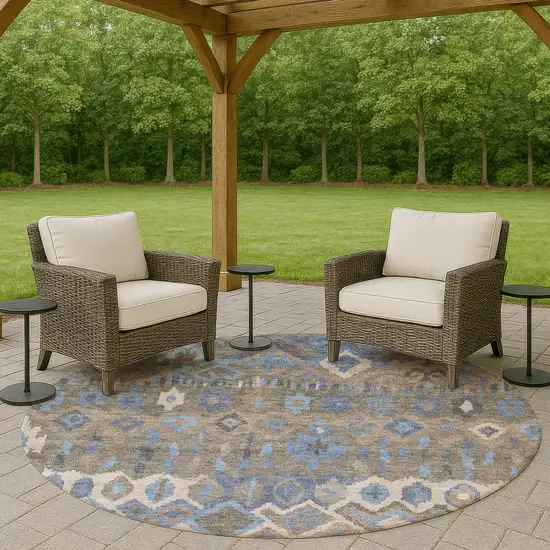 8' Denim Blue Gray And Ivory Round Geometric Washable Indoor Outdoor Area Rug Photo 8