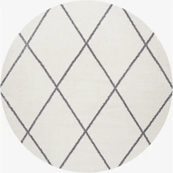 5' Diamond Round Rug Photo 4