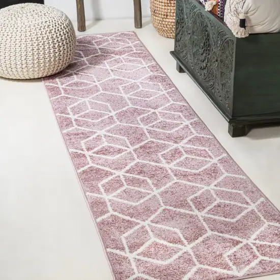 8' Diamond Runner Rug Photo 4