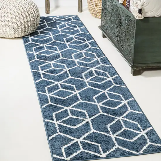 8' Diamond Runner Rug Photo 4